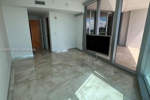 Condominio en venta en Sunny Isles Beach, Florida, 3 dormitorios, 179.58 m2 № 1779098 - foto 21