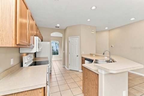 Villa ou maison à louer à Orlando, Floride: 3 chambres, 150.04 m2 № 2430525 - photo 8