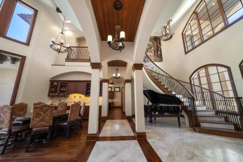 House in Largo, Florida 5 bedrooms, 655.8 sq.m. № 1805926 - photo 15