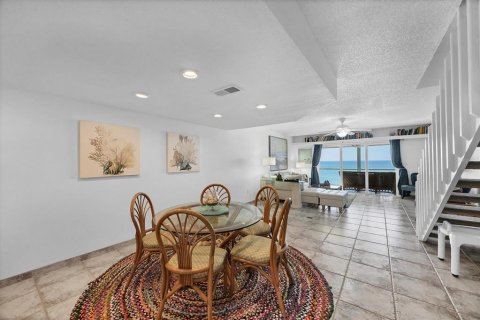 Duplex in Placida, Florida 2 bedrooms, 125.14 sq.m. № 2329110 - photo 18