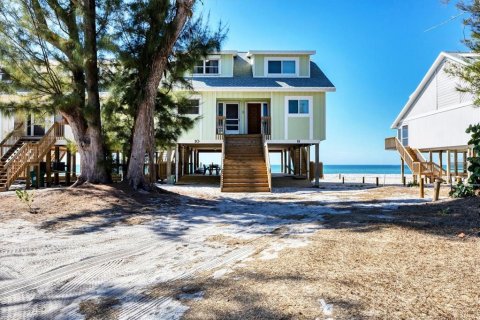 Duplex in Placida, Florida 2 bedrooms, 125.14 sq.m. № 2329110 - photo 7