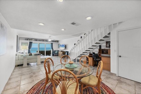 Duplex in Placida, Florida 2 bedrooms, 125.14 sq.m. № 2329110 - photo 19