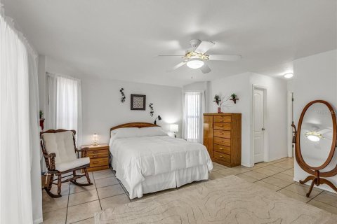 Villa ou maison à vendre à Port Charlotte, Floride: 3 chambres, 198.53 m2 № 2220536 - photo 18
