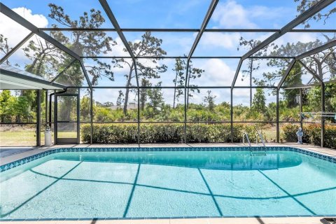 Villa ou maison à vendre à Port Charlotte, Floride: 3 chambres, 198.53 m2 № 2220536 - photo 2