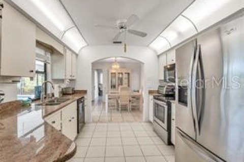 Villa ou maison à vendre à Port Charlotte, Floride: 3 chambres, 198.53 m2 № 2220536 - photo 12