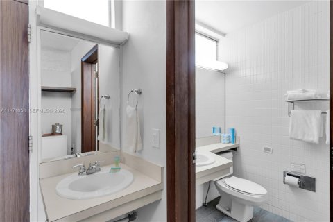 Propiedad comercial en venta en Sugarloaf Key, Florida № 2032655 - foto 29