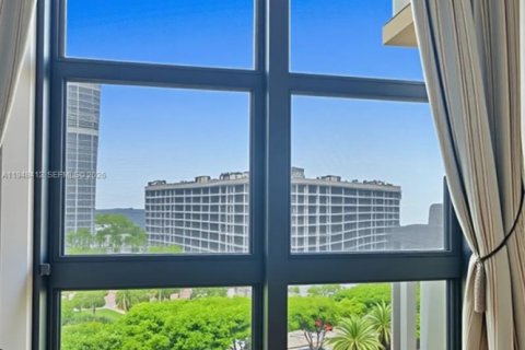 Condo in Key Biscayne, Florida, 2 bedrooms  № 2053108 - photo 9