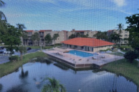 Condominio en alquiler en North Lauderdale, Florida, 2 dormitorios, 92.9 m2 № 2051219 - foto 9