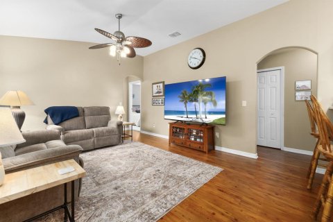 House in Port St. Lucie, Florida 4 bedrooms, 200.2 sq.m. № 2378895 - photo 19