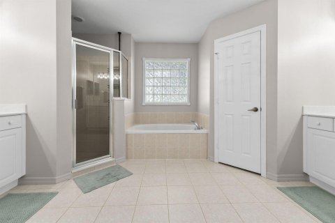 House in Port St. Lucie, Florida 4 bedrooms, 200.2 sq.m. № 2378895 - photo 22