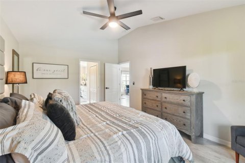 House in North Port, Florida 3 bedrooms, 178.37 sq.m. № 1795951 - photo 11
