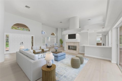 Villa ou maison à vendre à Sarasota, Floride: 3 chambres, 394.09 m2 № 2106892 - photo 11