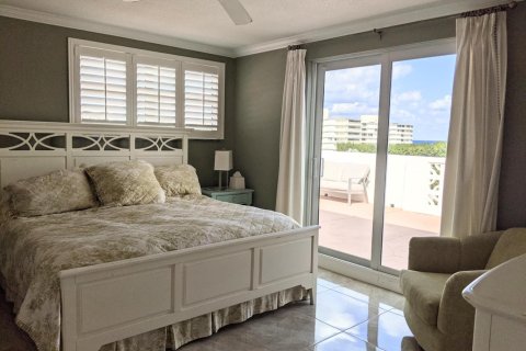 Copropriété à vendre à Palm Beach, Floride: 2 chambres, 113.25 m2 № 2384974 - photo 18