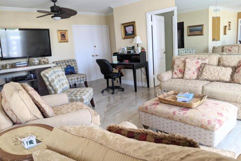 Copropriété à vendre à Palm Beach, Floride: 2 chambres, 113.25 m2 № 2384974 - photo 14