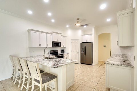 House in Parrish, Florida 4 bedrooms, 276.11 sq.m. № 1323238 - photo 15