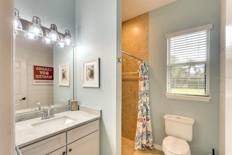 House in Parrish, Florida 4 bedrooms, 276.11 sq.m. № 1323238 - photo 28