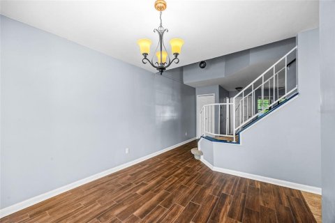 Adosado en venta en Apopka, Florida, 2 dormitorios, 113.62 m2 № 1791276 - foto 19