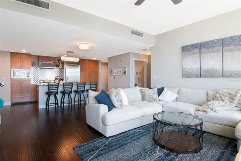 Condominio en venta en Tampa, Florida, 2 dormitorios, 122.63 m2 № 2227166 - foto 18