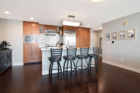 Condominio en venta en Tampa, Florida, 2 dormitorios, 122.63 m2 № 2227166 - foto 9
