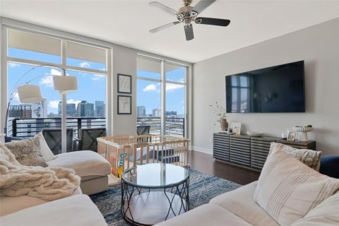 Condominio en venta en Tampa, Florida, 2 dormitorios, 122.63 m2 № 2227166 - foto 17