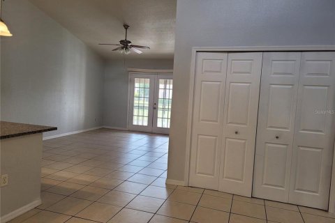 Condominio en alquiler en Altamonte Springs, Florida, 2 dormitorios, 97.83 m2 № 1908846 - foto 13