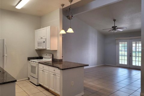 Condominio en alquiler en Altamonte Springs, Florida, 2 dormitorios, 97.83 m2 № 1908846 - foto 8