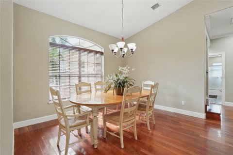 House in Lehigh Acres, Florida 4 bedrooms, 274.71 sq.m. № 1754529 - photo 8