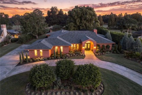 Villa ou maison à vendre à Lakeland, Floride: 4 chambres, 385.27 m2 № 2431035 - photo 2