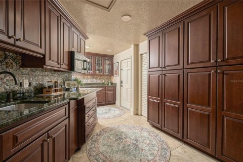 Villa ou maison à vendre à Lakeland, Floride: 4 chambres, 385.27 m2 № 2431035 - photo 22