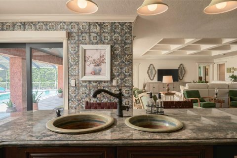 Villa ou maison à vendre à Lakeland, Floride: 4 chambres, 385.27 m2 № 2431035 - photo 15