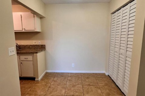 Copropriété à louer à West Palm Beach, Floride: 1 chambre, 74.32 m2 № 2279257 - photo 6