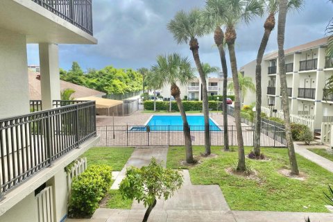 Condo à West Palm Beach, Floride, 1 chambre № 2279257