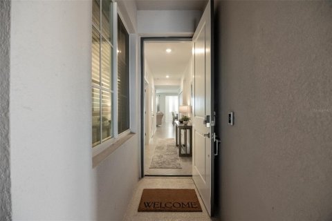 Condo in Lakewood Ranch, Florida, 2 bedrooms  № 2394205 - photo 4