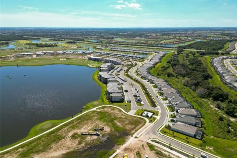 Condo in Lakewood Ranch, Florida, 2 bedrooms  № 2394205 - photo 17