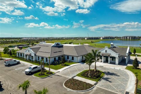 Condo in Lakewood Ranch, Florida, 2 bedrooms  № 2394205 - photo 13