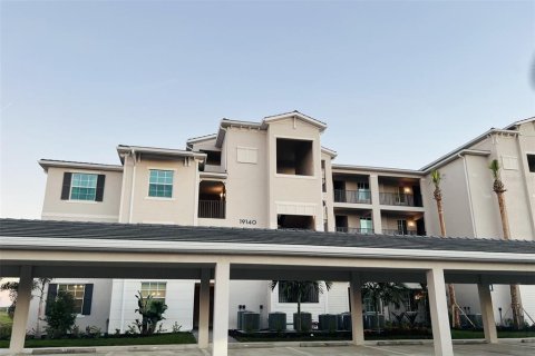 Condo in Lakewood Ranch, Florida, 2 bedrooms  № 2394205 - photo 2