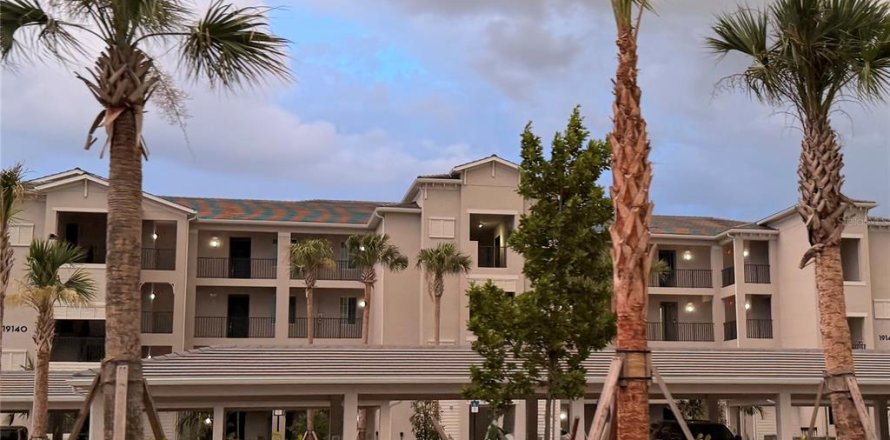 Condo in Lakewood Ranch, Florida, 2 bedrooms  № 2394205
