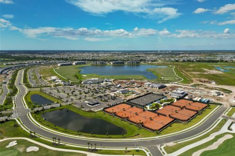 Condo in Lakewood Ranch, Florida, 2 bedrooms  № 2394205 - photo 24