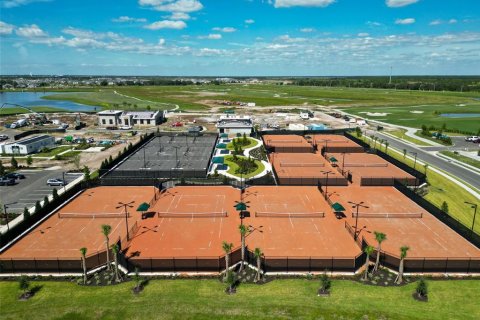 Condo in Lakewood Ranch, Florida, 2 bedrooms  № 2394205 - photo 6