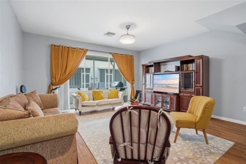 Touwnhouse à vendre à Wesley Chapel, Floride: 3 chambres, 147.53 m2 № 2223819 - photo 8