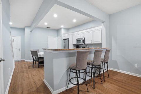 Touwnhouse à vendre à Wesley Chapel, Floride: 3 chambres, 147.53 m2 № 2223819 - photo 6