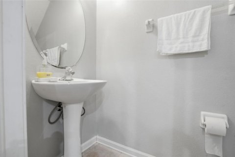 Touwnhouse à vendre à Wesley Chapel, Floride: 3 chambres, 147.53 m2 № 2223819 - photo 10