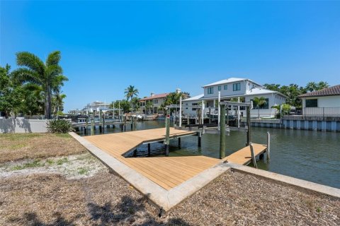 Terreno en venta en Tampa, Florida № 1750169 - foto 13