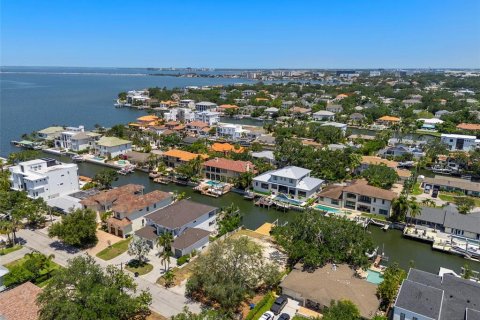 Terreno en venta en Tampa, Florida № 1750169 - foto 10