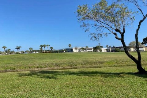 Condominio en alquiler en Delray Beach, Florida, 2 dormitorios, 85.47 m2 № 1092302 - foto 1