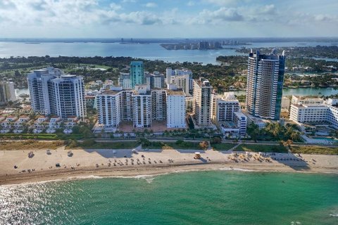 Condominio en alquiler en Miami Beach, Florida, 2 dormitorios, 119.84 m2 № 2059938 - foto 19