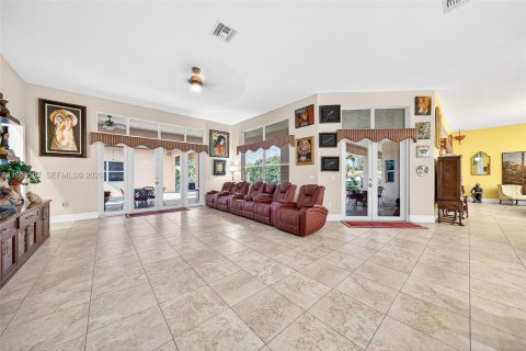 Villa ou maison à vendre à Miramar, Floride: 7 chambres, 627.65 m2 № 2006152 - photo 25