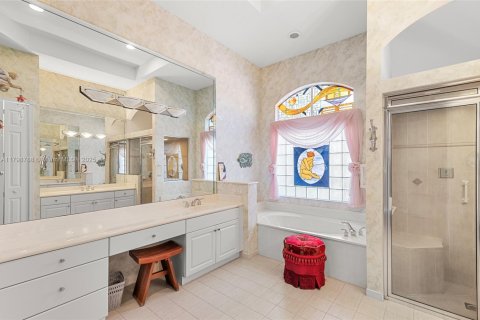 House in Boynton Beach, Florida 4 bedrooms, 305.93 sq.m. № 1712597 - photo 16