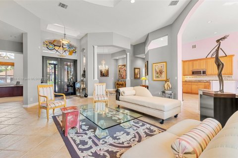 House in Boynton Beach, Florida 4 bedrooms, 305.93 sq.m. № 1712597 - photo 9