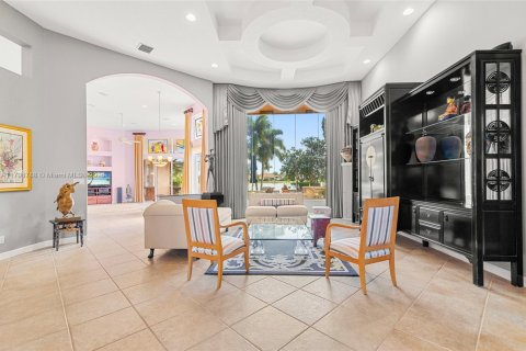 House in Boynton Beach, Florida 4 bedrooms, 305.93 sq.m. № 1712597 - photo 7